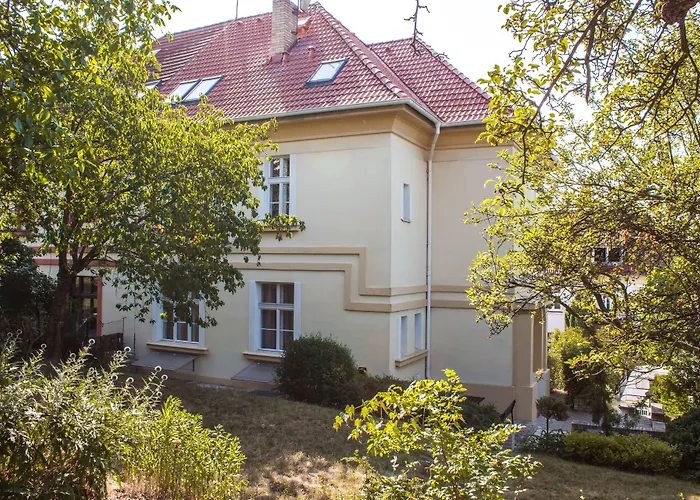 Flamingo 3* Prague