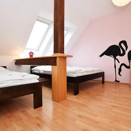 Flamingo Pensionat Prag