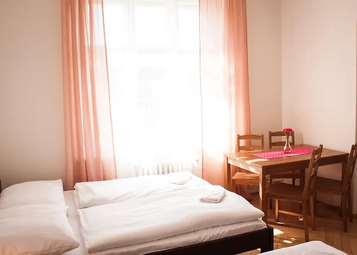 Pensionat Flamingo 3*